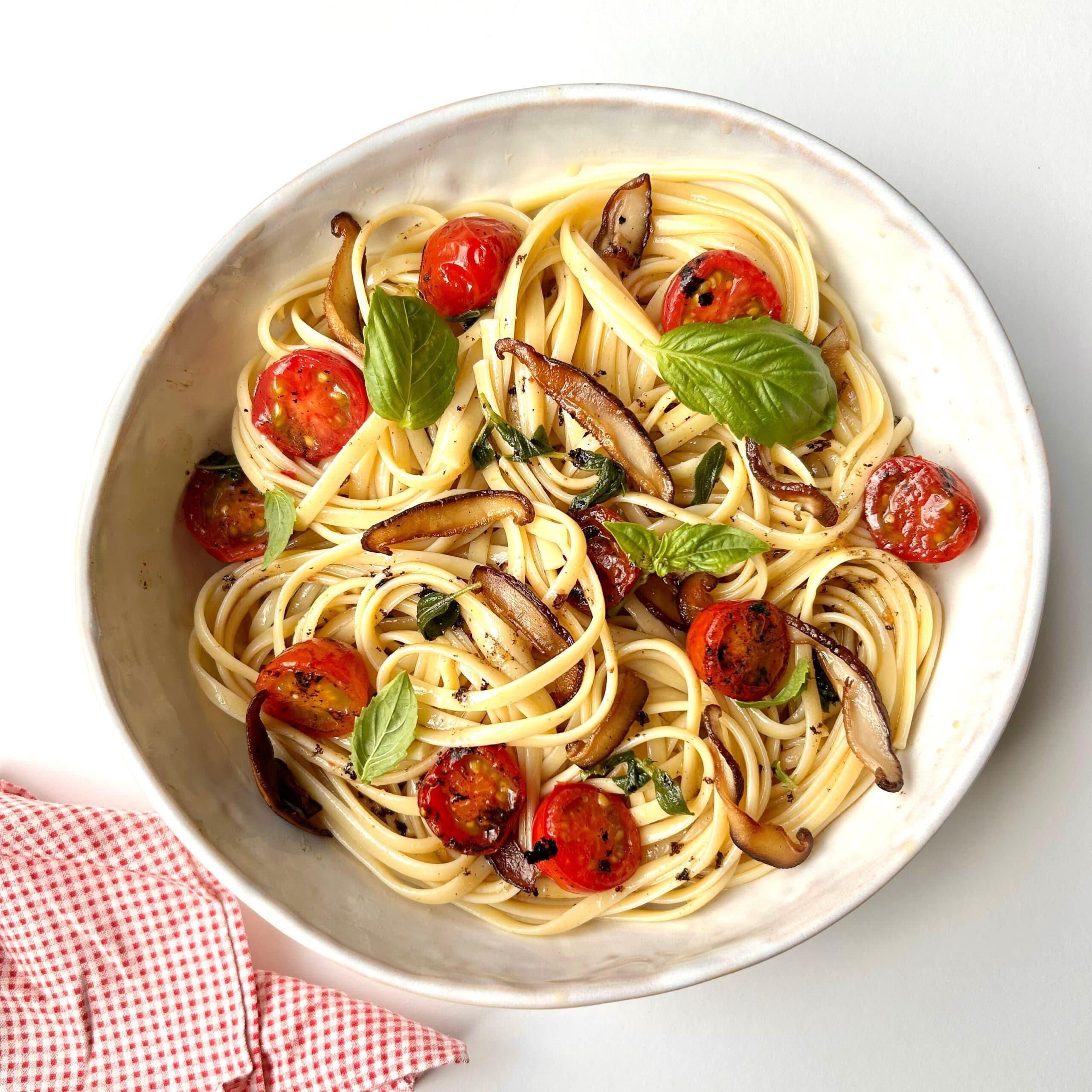 Shiitake and Cherry Tomato Pasta